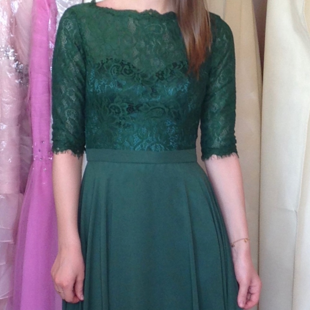 Custom-made Lace Chiffon Emerald Green Gown